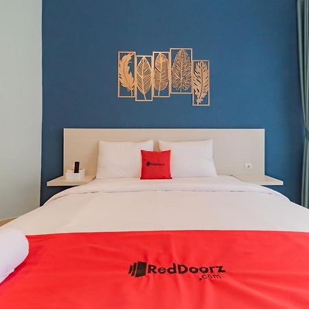 Reddoorz Plus Near Surapati Core Μπαντούνγκ Εξωτερικό φωτογραφία