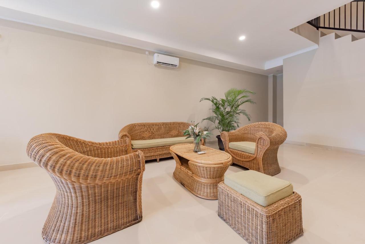 Reddoorz Plus Near Surapati Core Μπαντούνγκ Εξωτερικό φωτογραφία