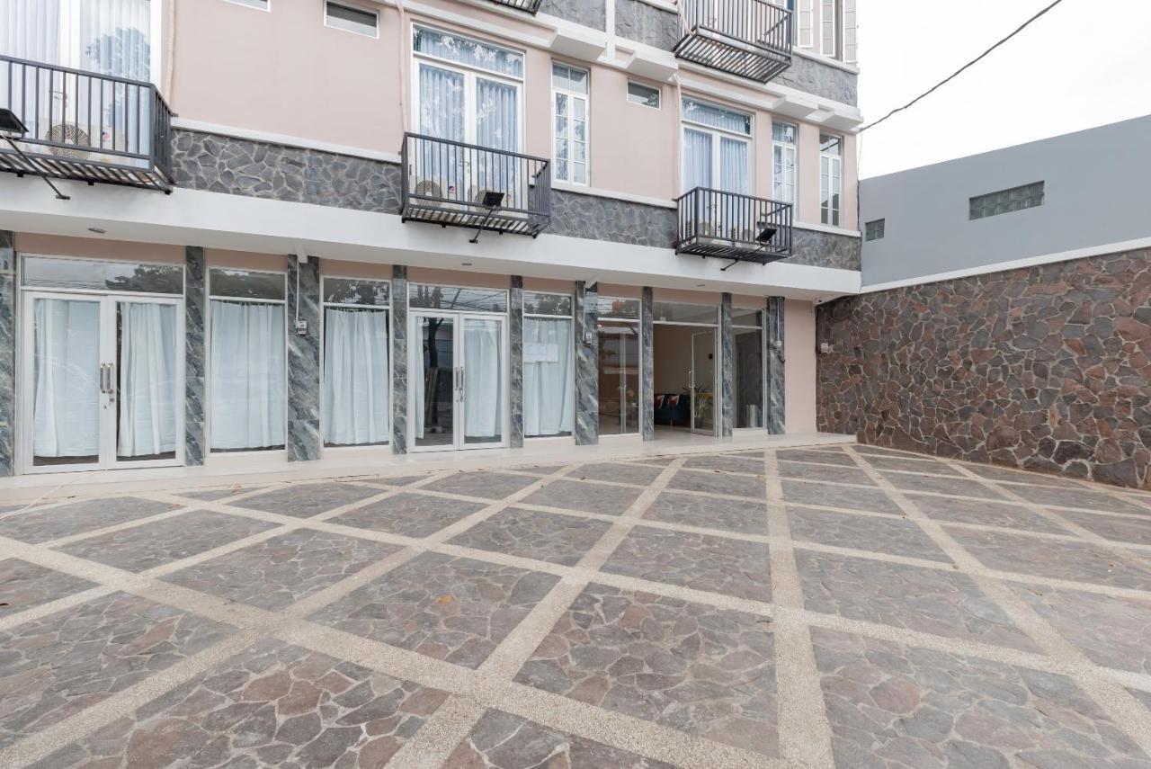 Reddoorz Plus Near Surapati Core Μπαντούνγκ Εξωτερικό φωτογραφία