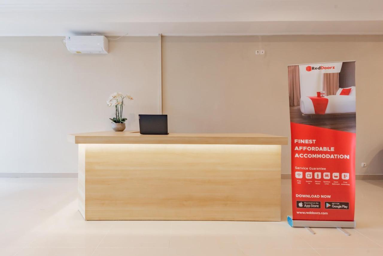 Reddoorz Plus Near Surapati Core Μπαντούνγκ Εξωτερικό φωτογραφία