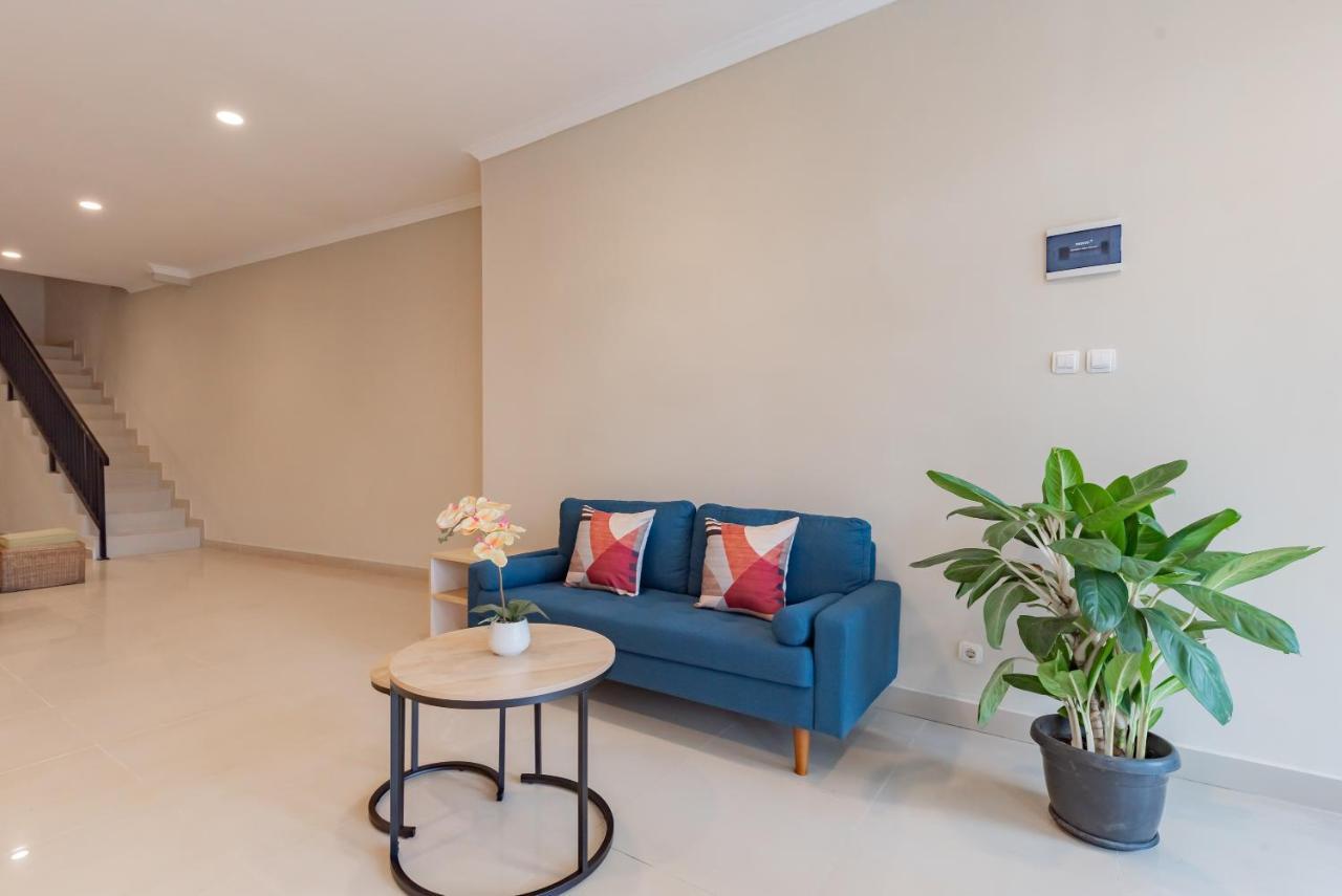 Reddoorz Plus Near Surapati Core Μπαντούνγκ Εξωτερικό φωτογραφία